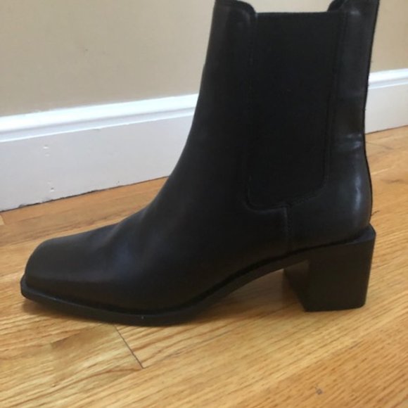 Aldo Shoes - Aldo Bootie, Size 9, Black, New